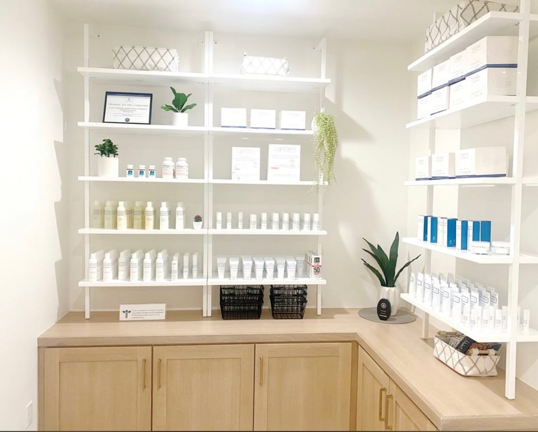 Ribbon Cutting – Face Reality Acne Clinic 4