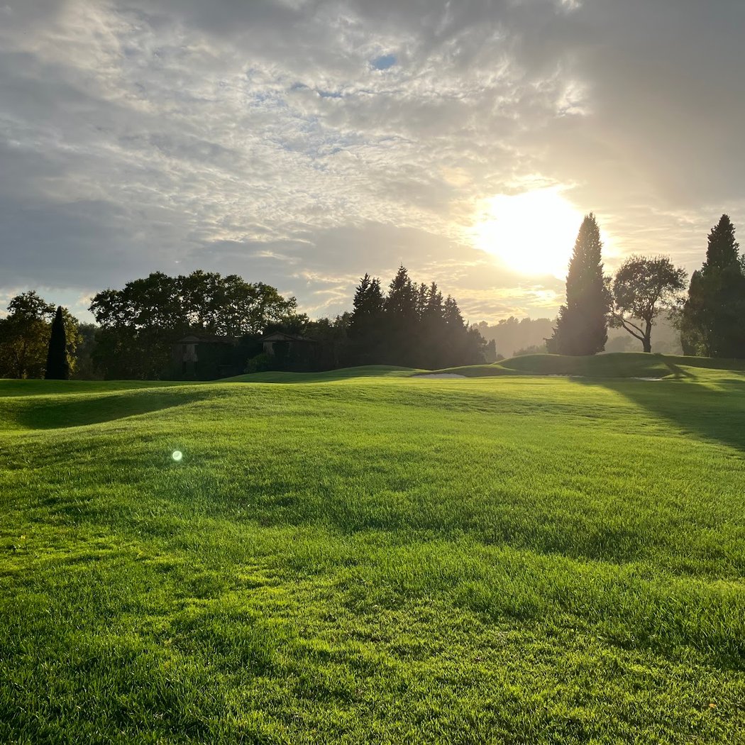 Academy De Golf 3