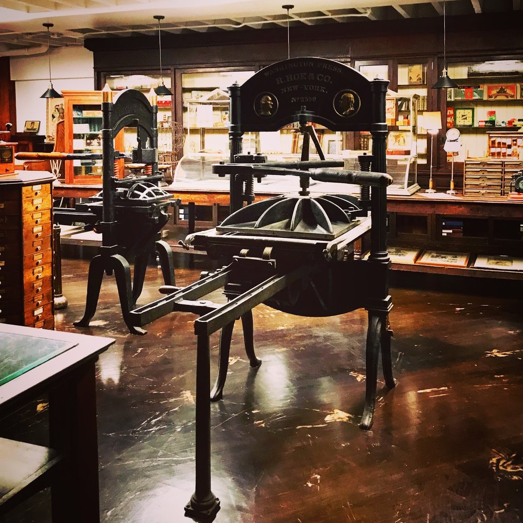 Final Artists & Makers Fair + Antique Store Sale 2