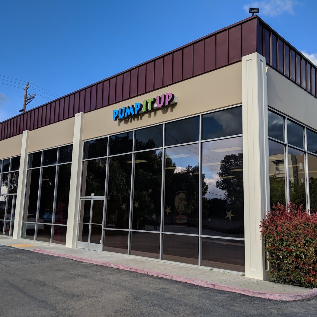 Pump It Up Milpitas Kids Birthdays and More 3