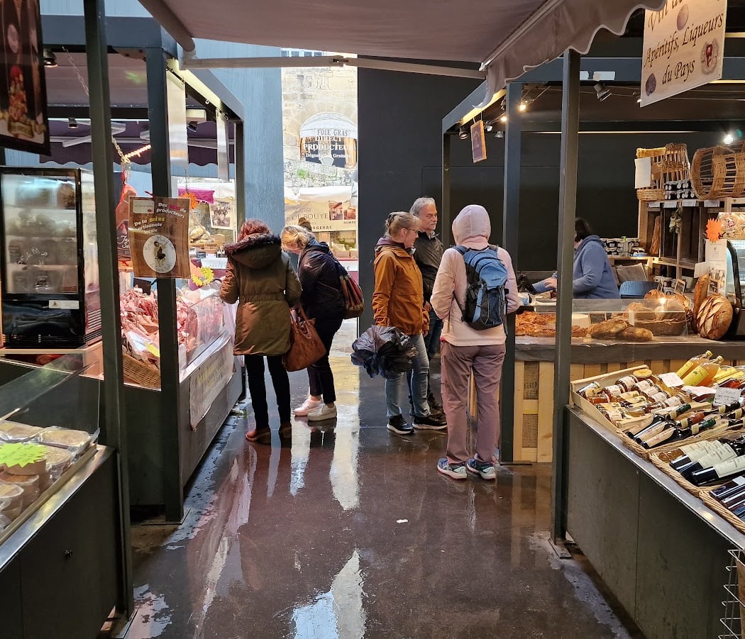 Sarlat Saturday Market 3