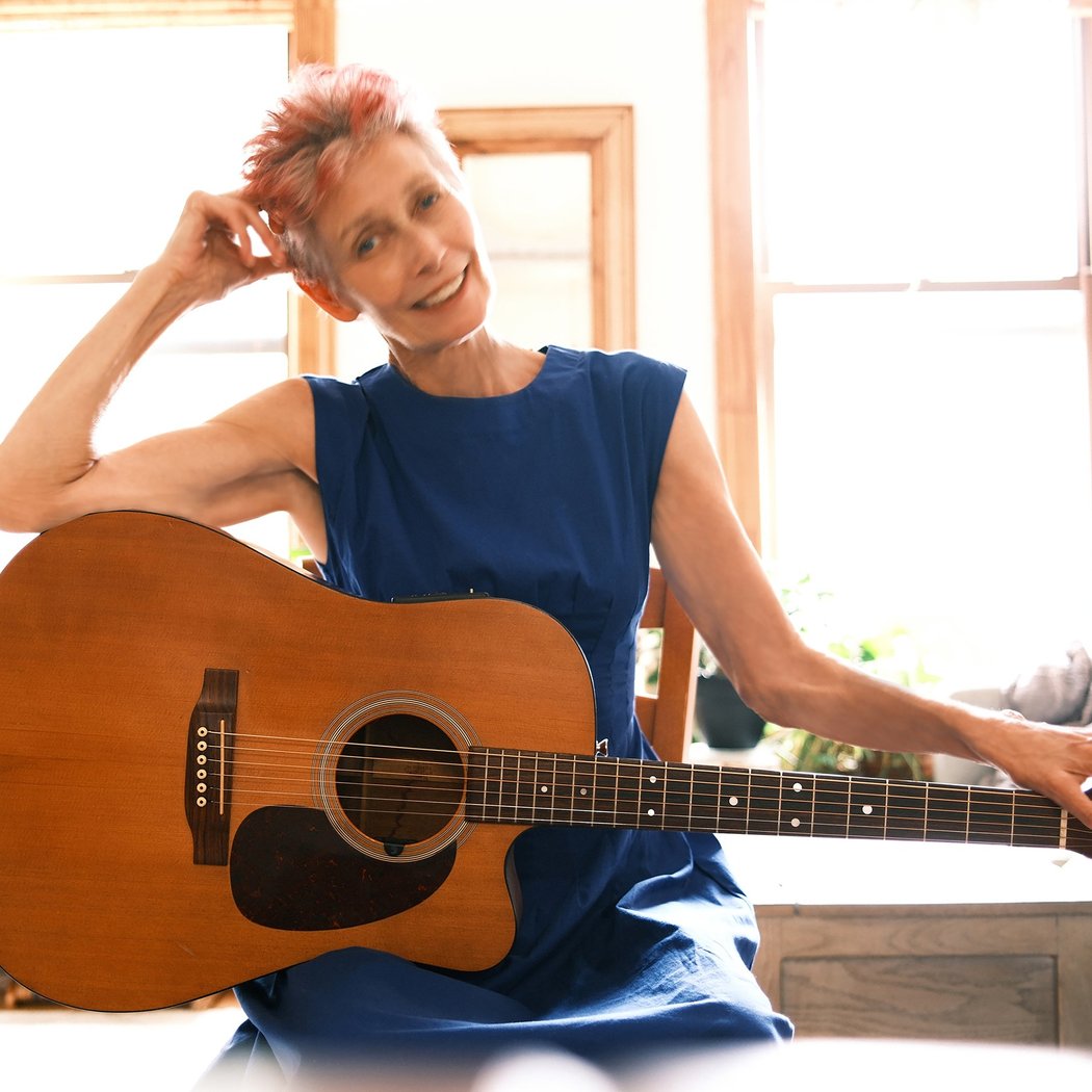 Joy Askew w/Luca Benedetti, Andy Hess, & Tony Mason 1