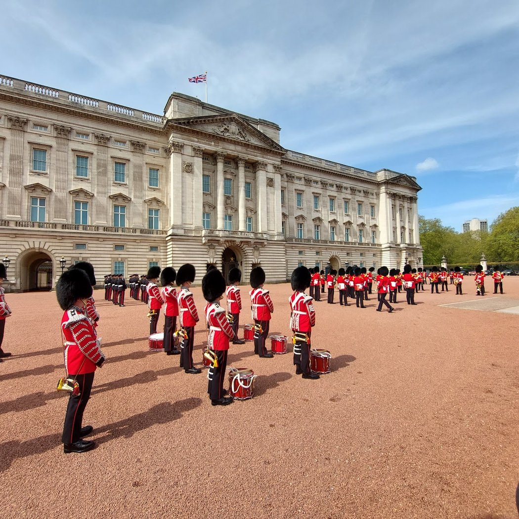 Changing of the Guard 1