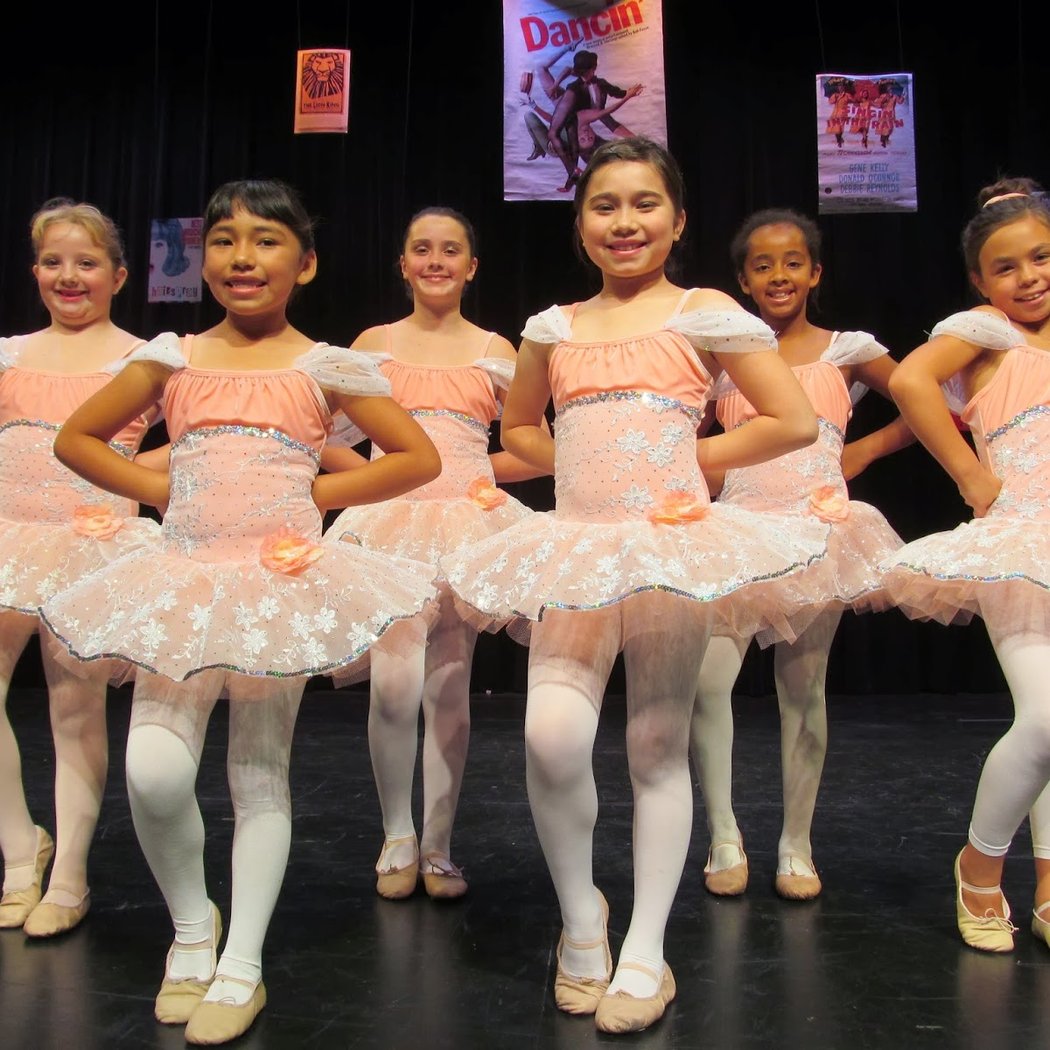 Pepperette Baton & Dance Club 3