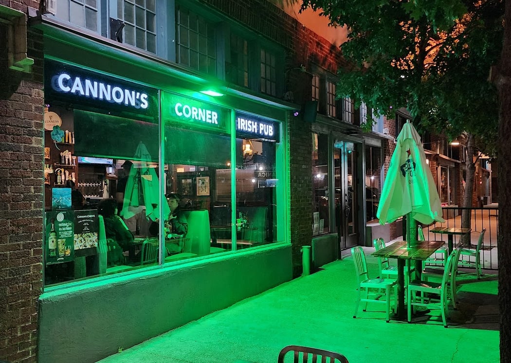 Cannon's Corner Irish Pub 2