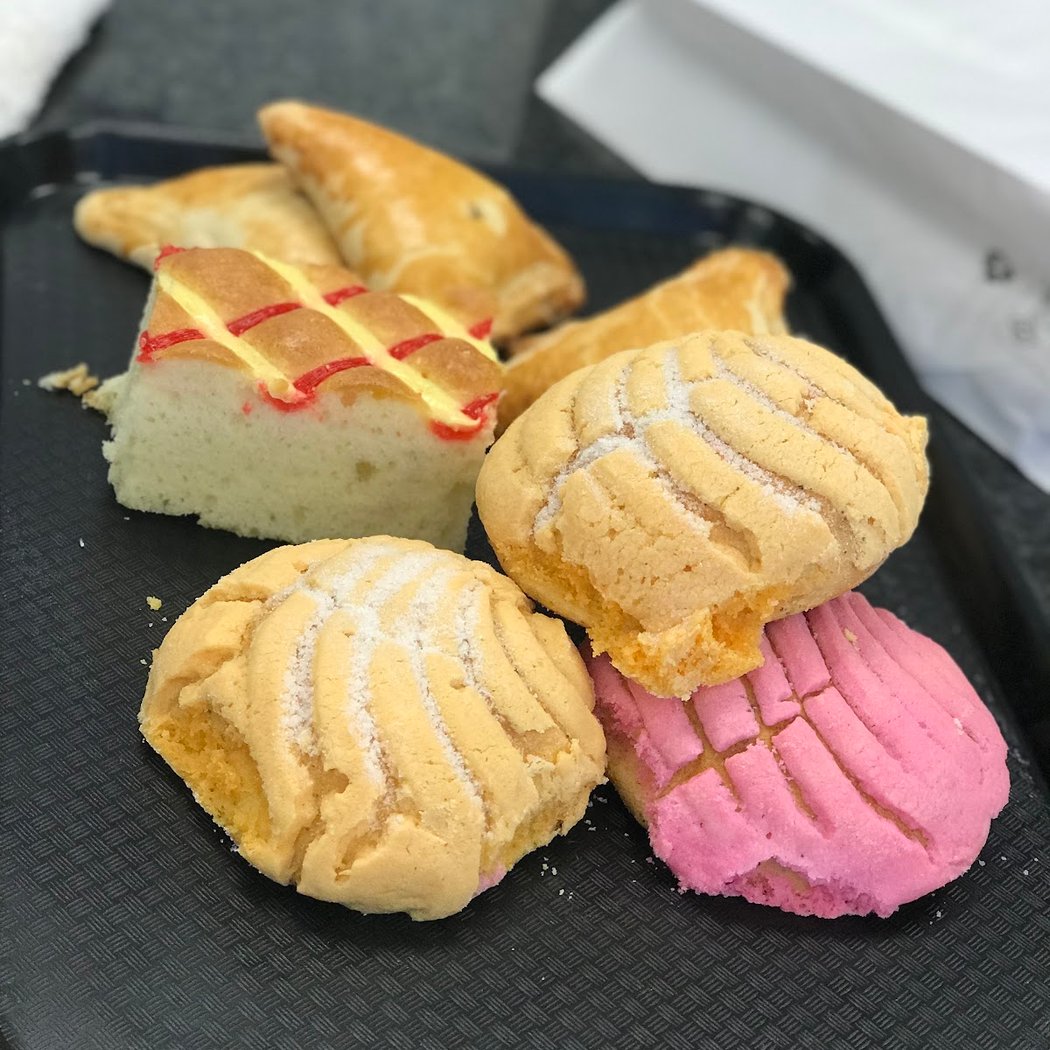 La Flor De Mexico Bakery 1