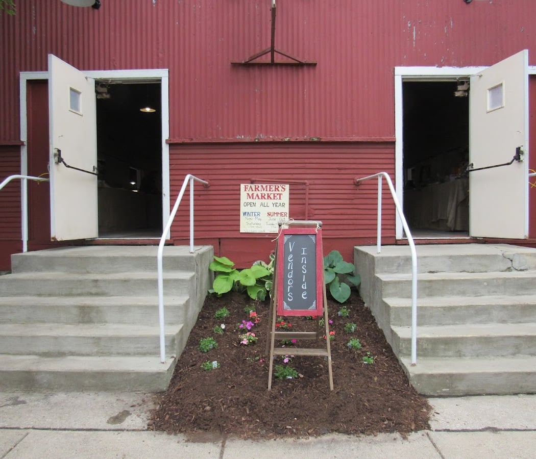 Monroe Farmers Market 3