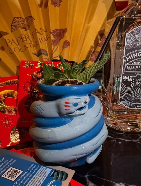 Paper Fan Cocktail Bar