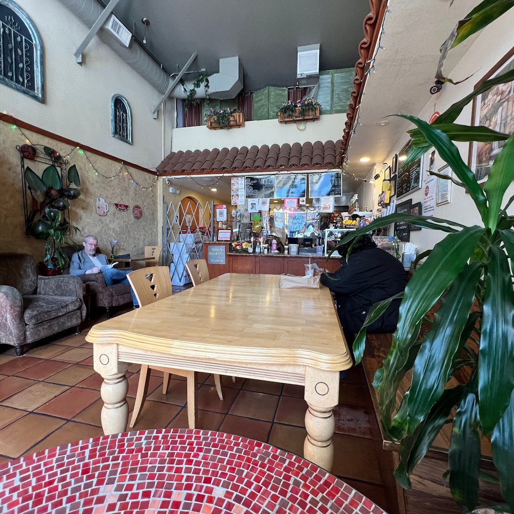 Woody's Cafe 3