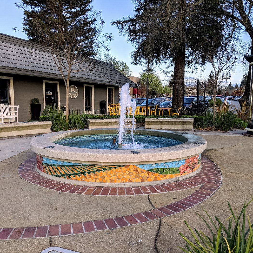 Railroad Plaza 3