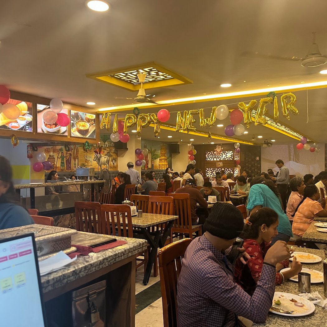 Ellora Cave Cafe 3