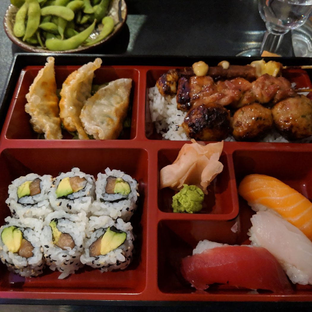 Yi Sushi 1