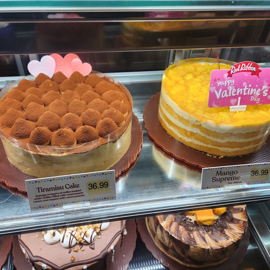 Red Ribbon Bakeshop 3
