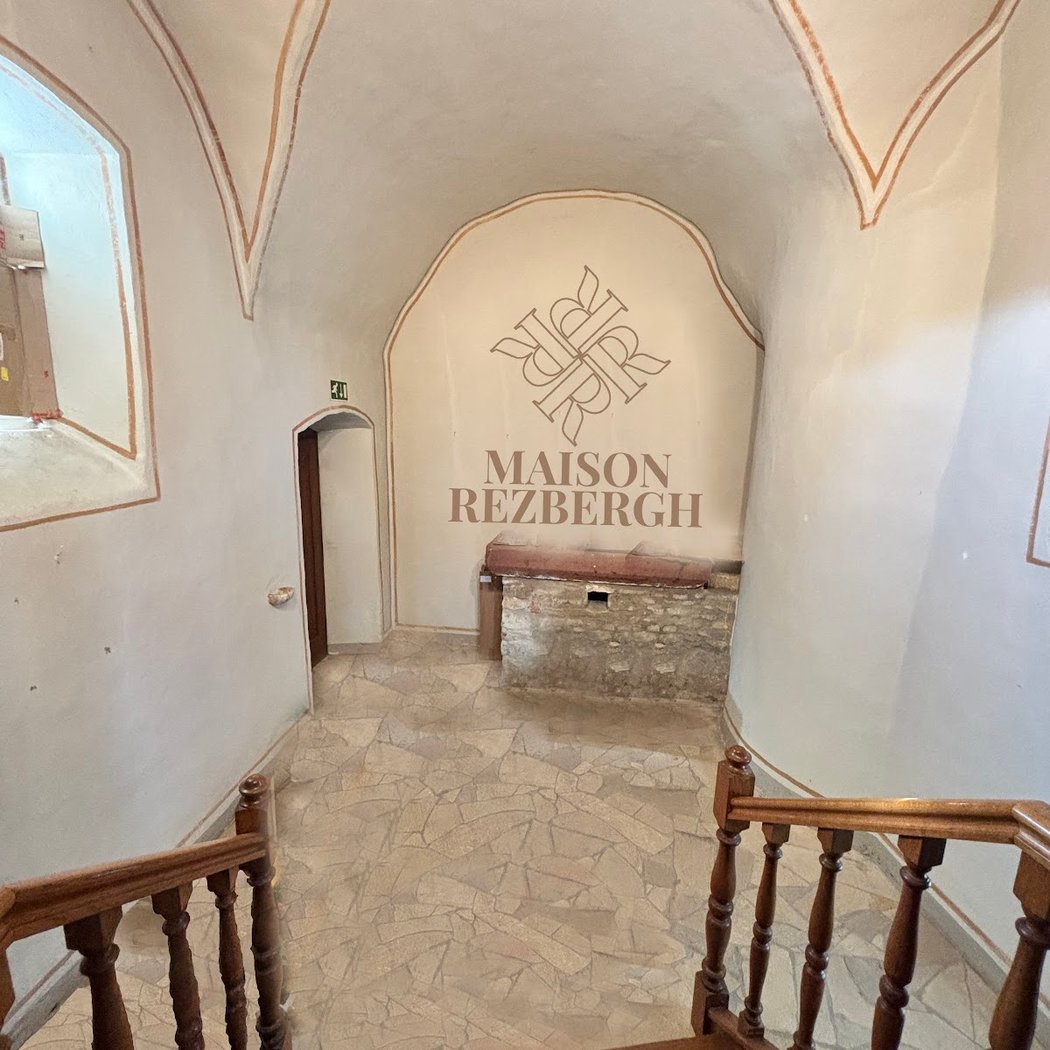 Maison Rezbergh 2