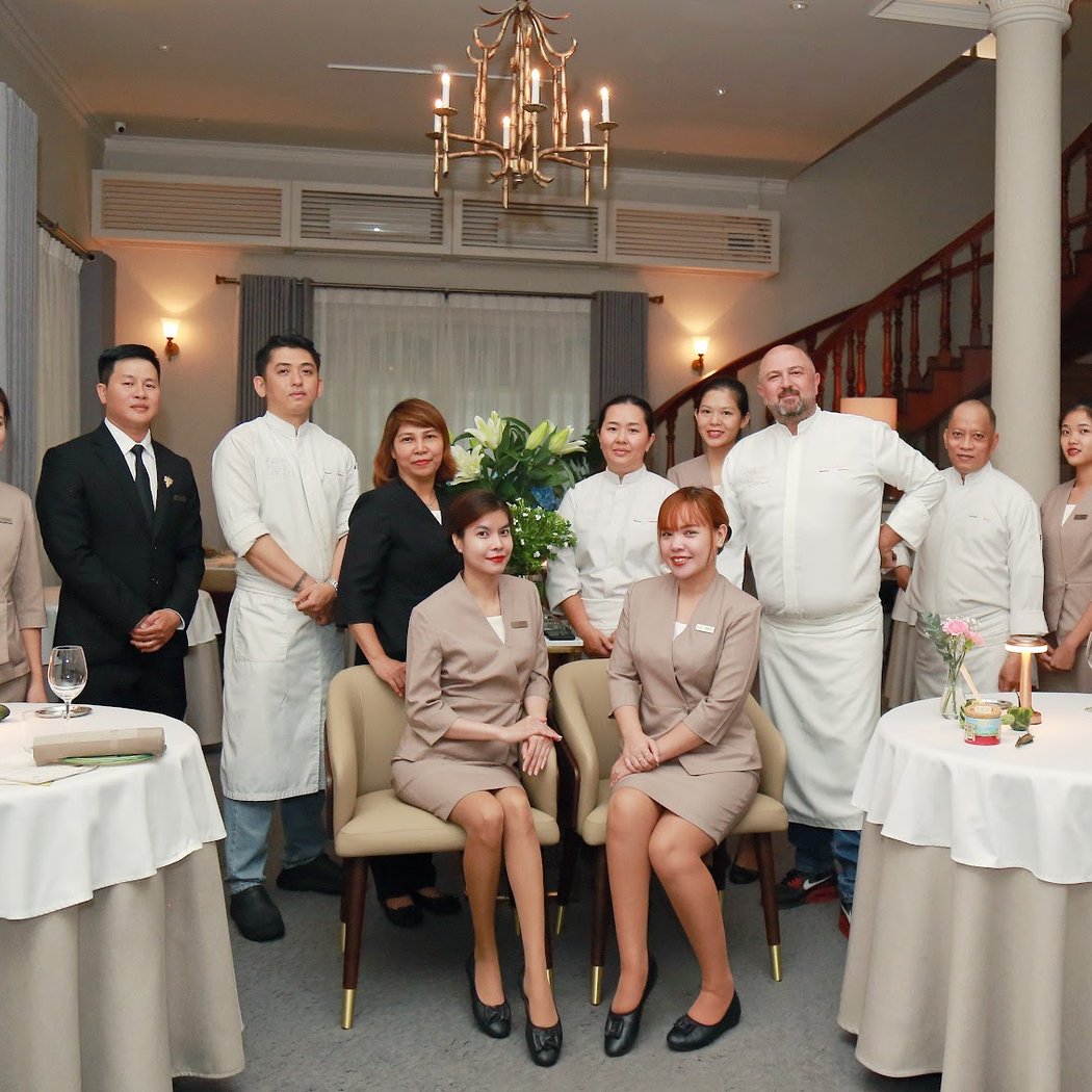 La Villa French Restaurant 2