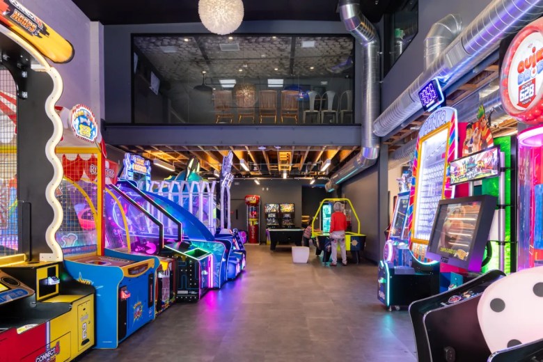 HyperSpace Los Altos 2