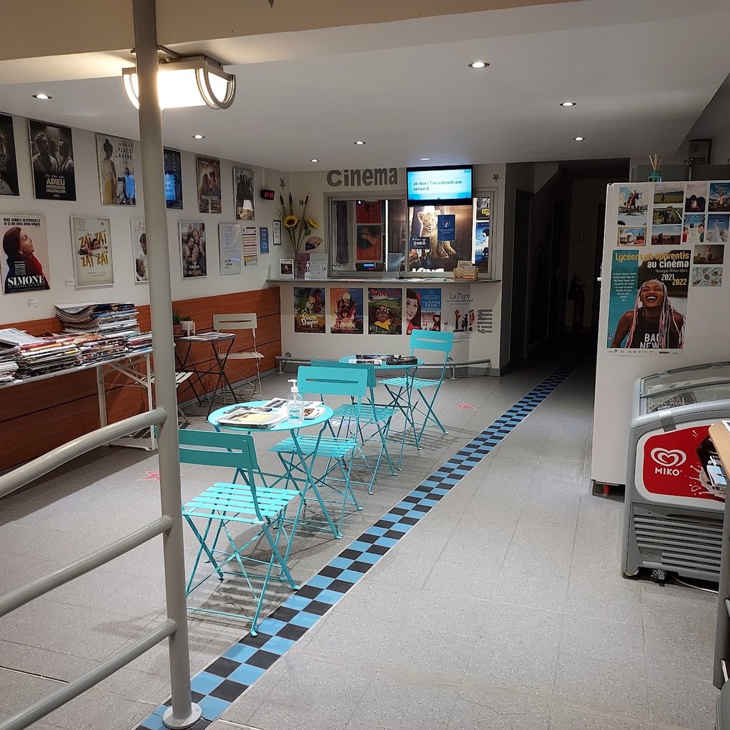 Cinéma Le 7ème Art / Saint-Paul-Trois-Châteaux 3