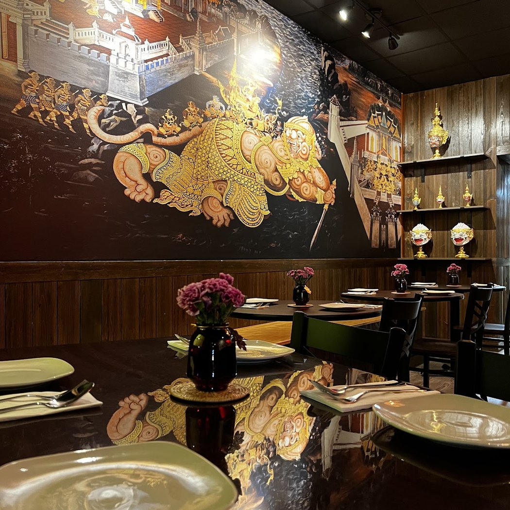 @Lopburi Thai Restaurant 3