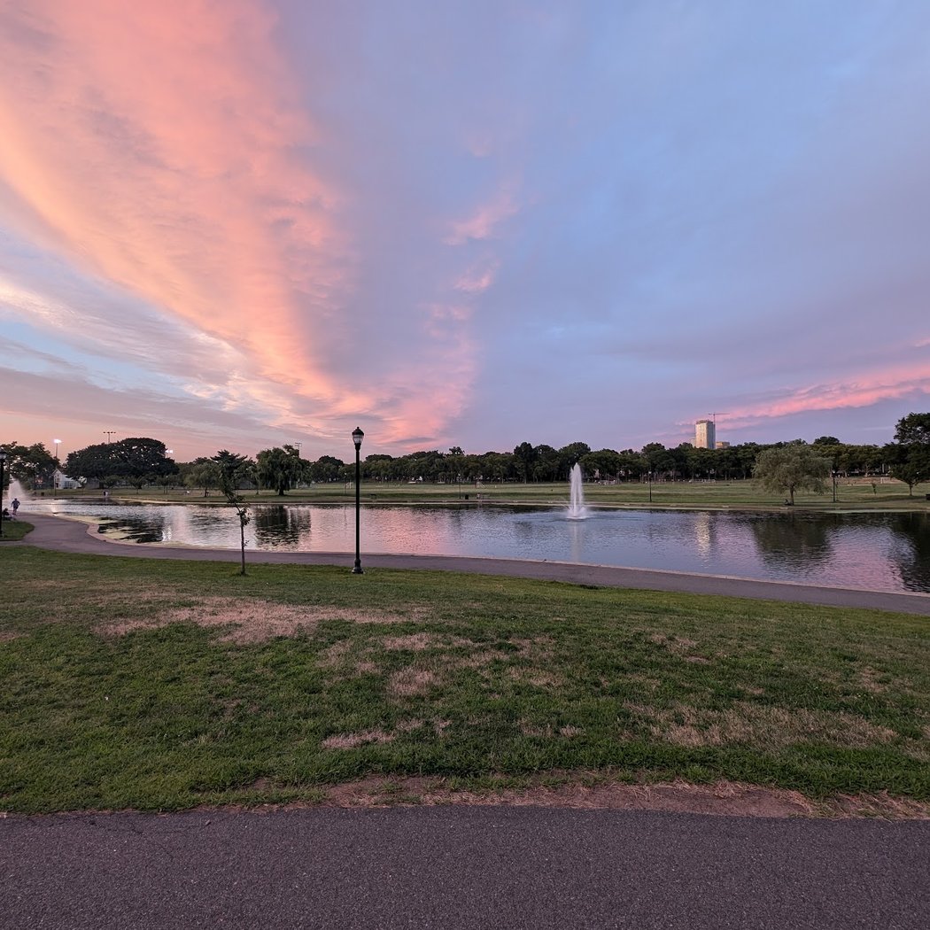 Lincoln Park 1