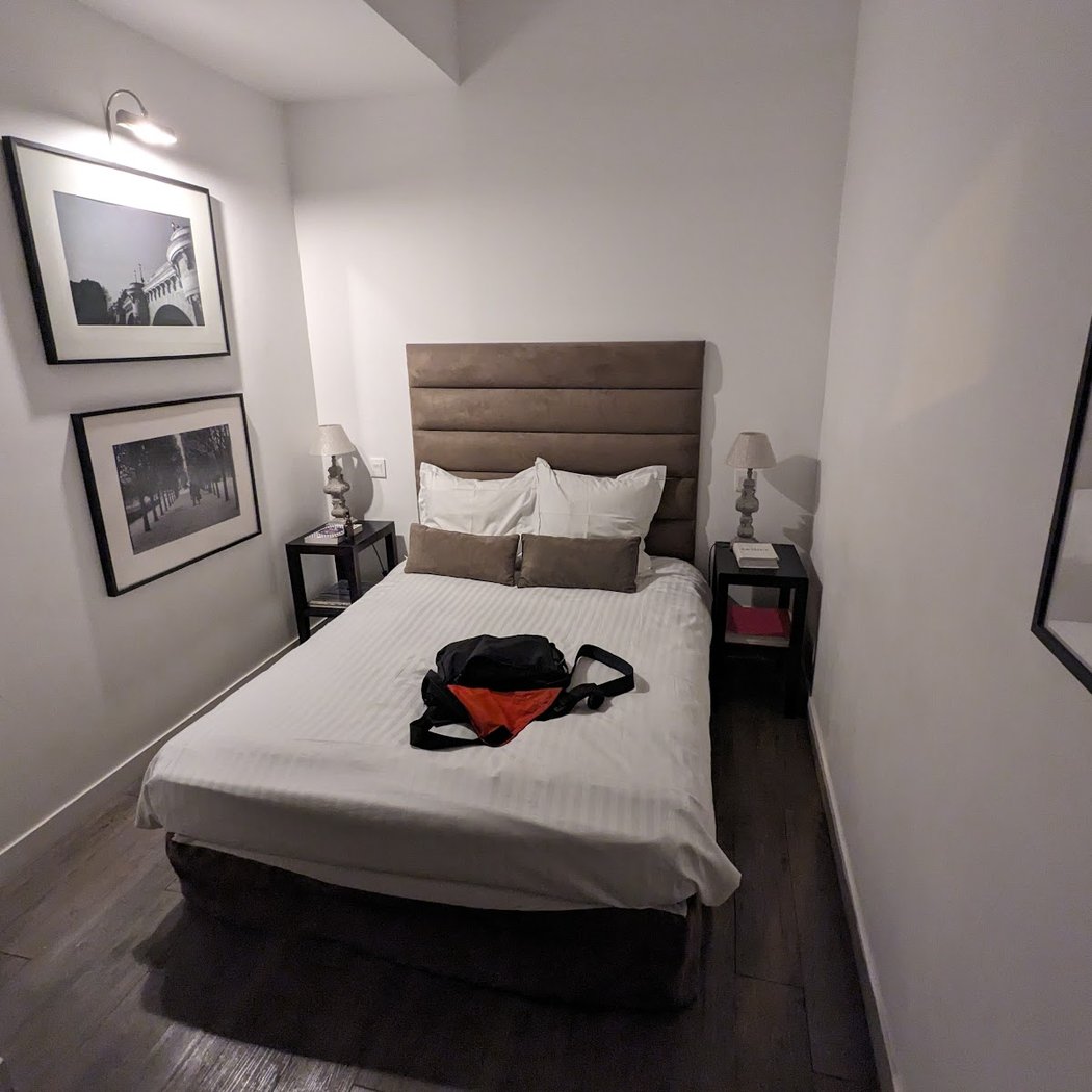 The Residence - Luxury 3 Bedroom Paris Center 2