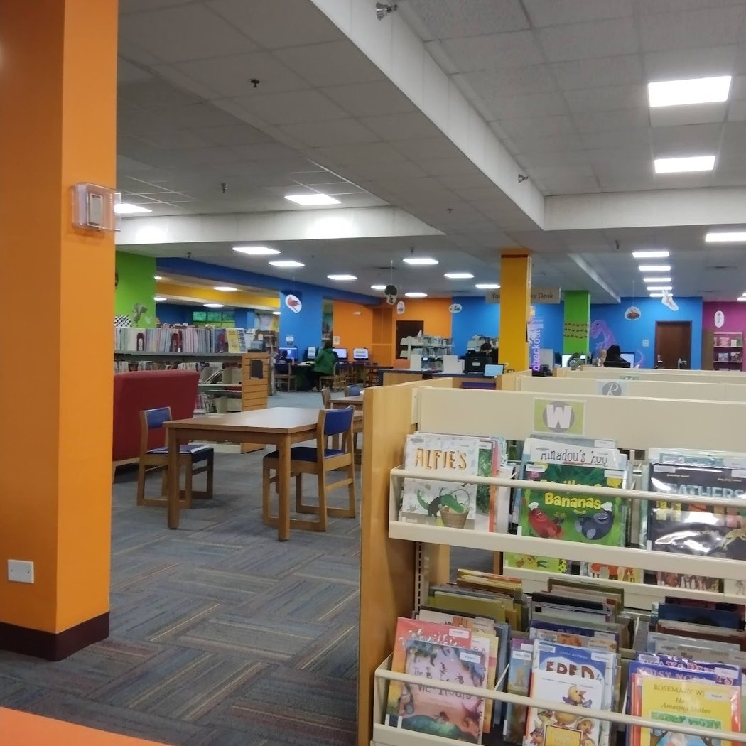 Oak Lawn Public Library 3