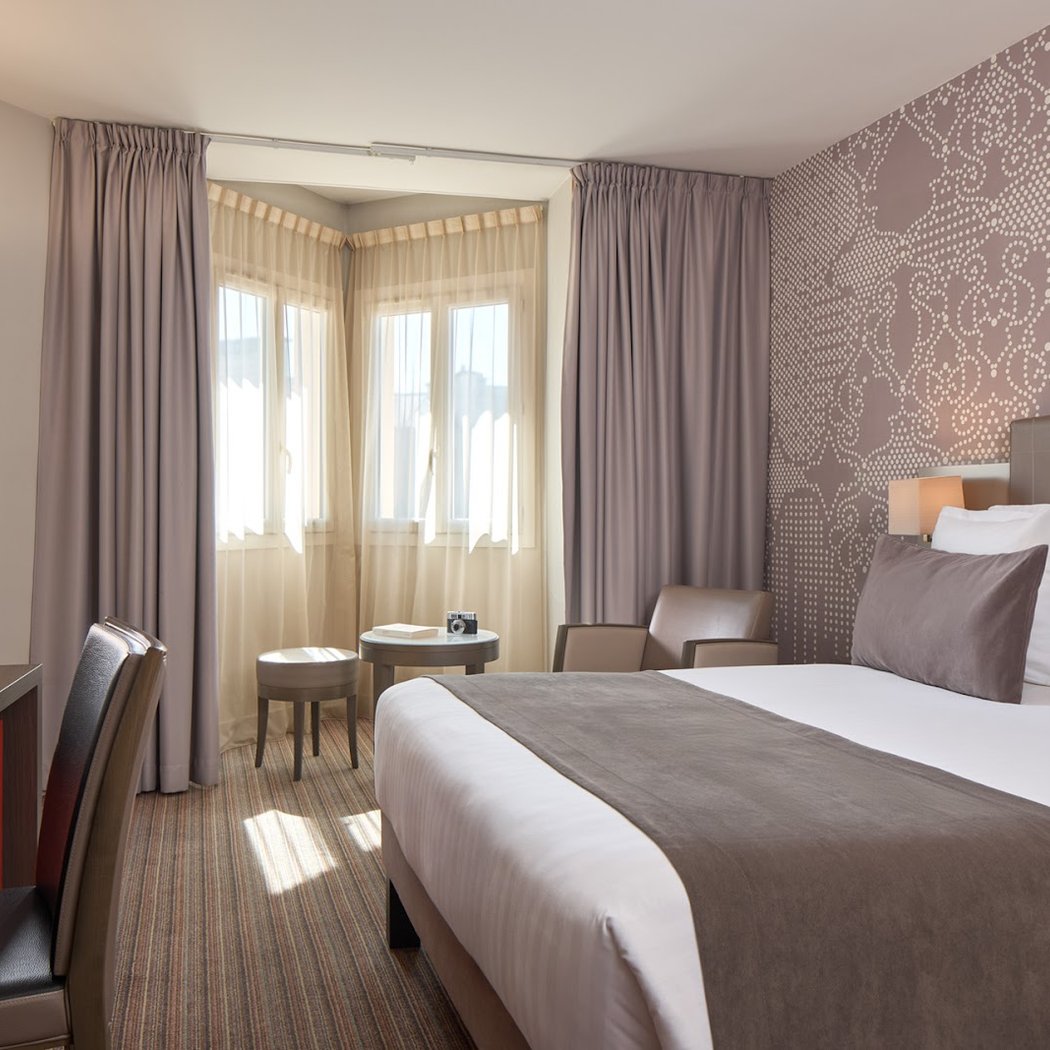 Timhotel Opéra Blanche Fontaine 1