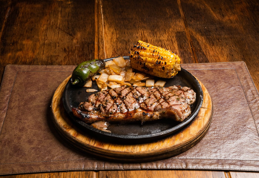 Las Palomas Grill 2