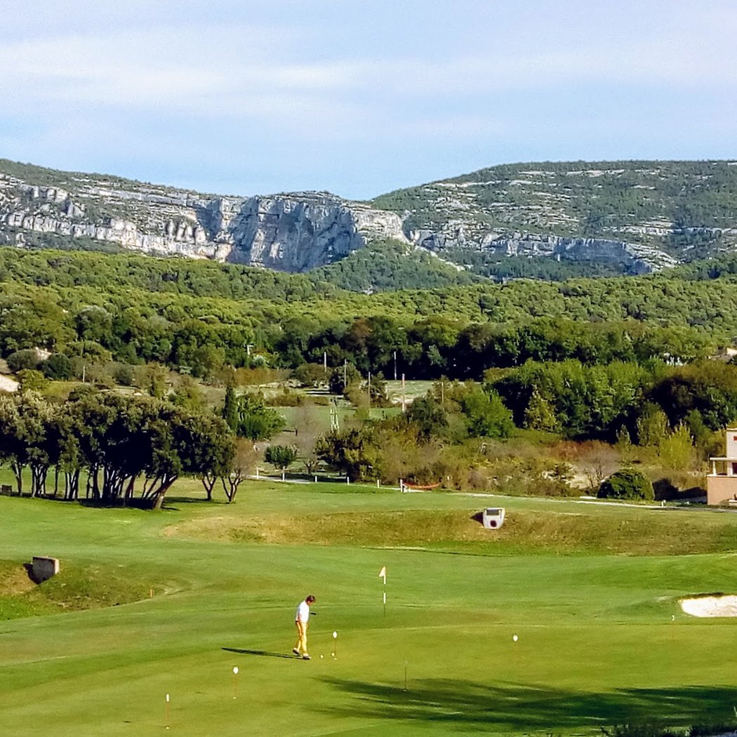 Golf de Saumane 3