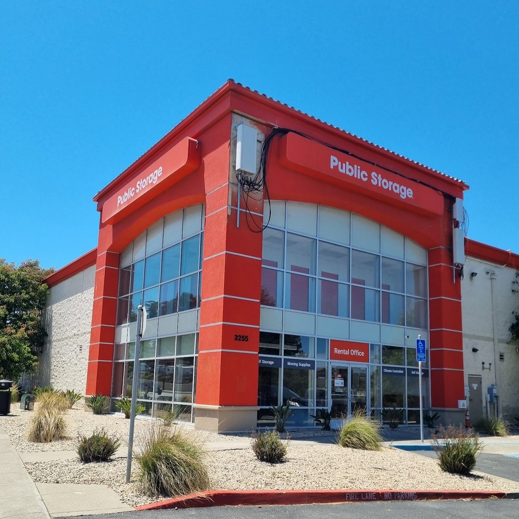 Public Storage 3