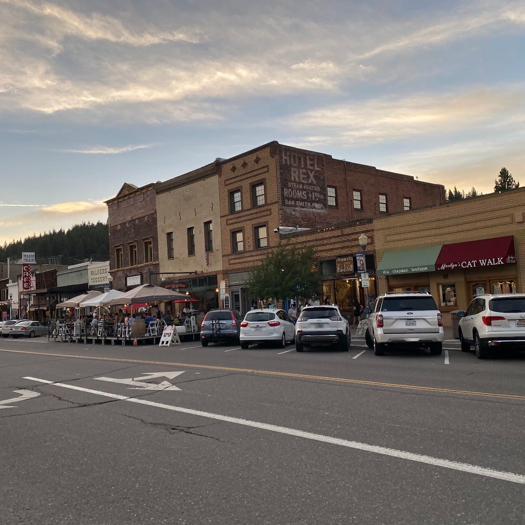 Truckee Thursdays 1
