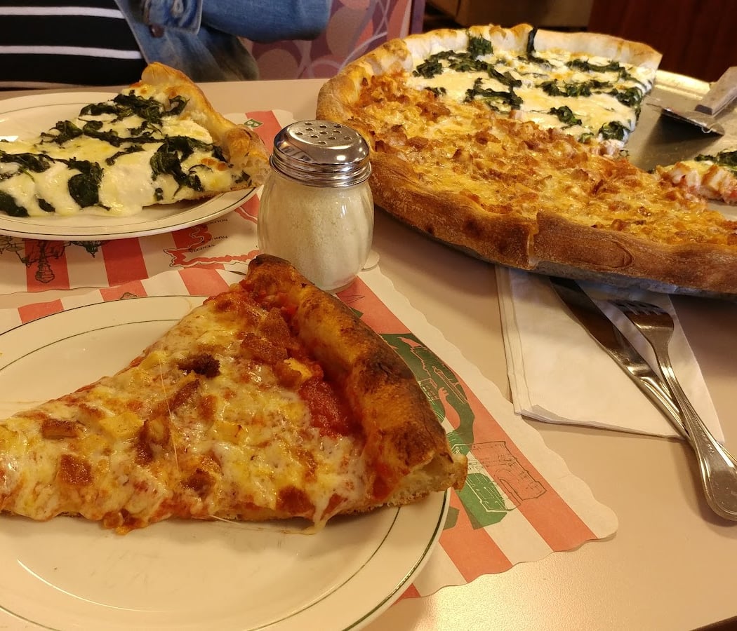 Frank's Pizza 3