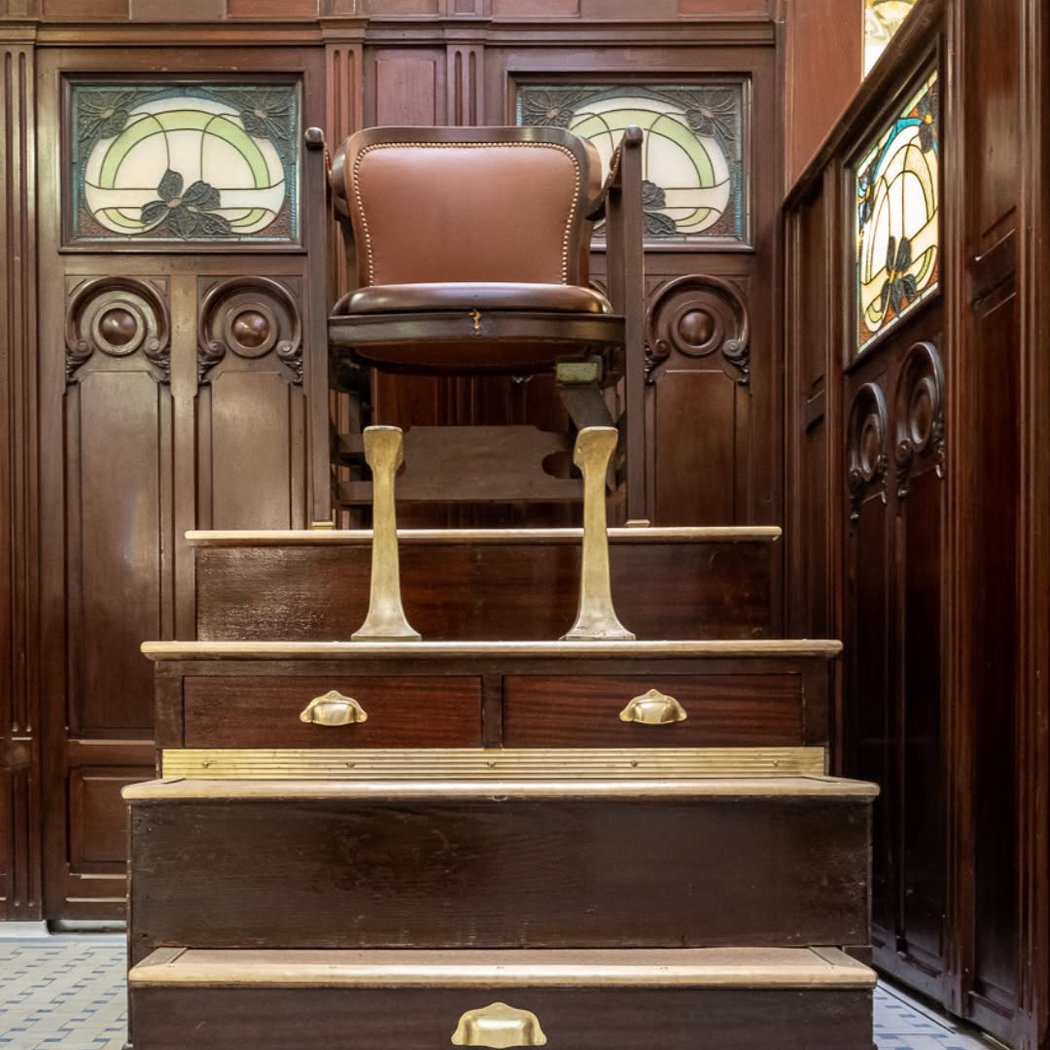 Lavatory Madeleine 1