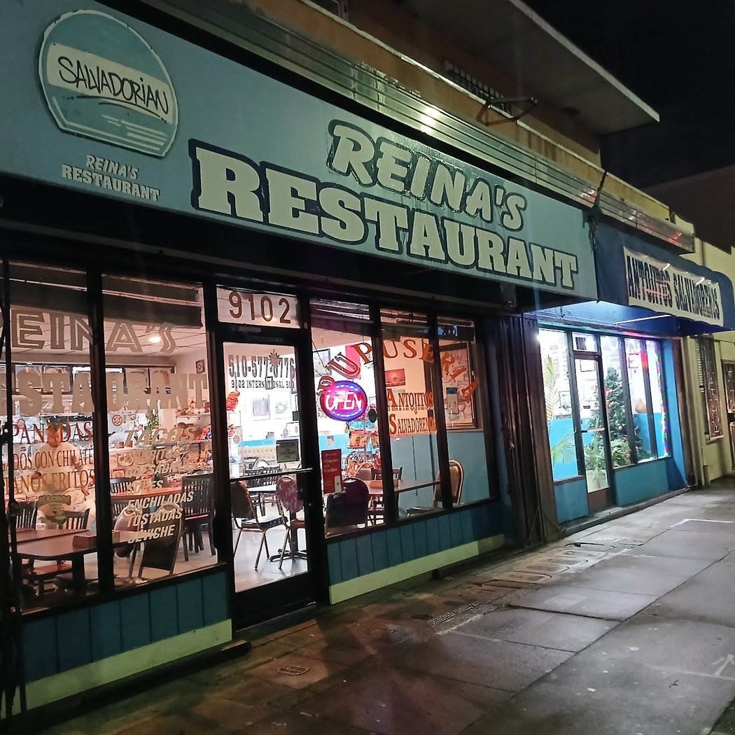 Reina's Restaurant 2