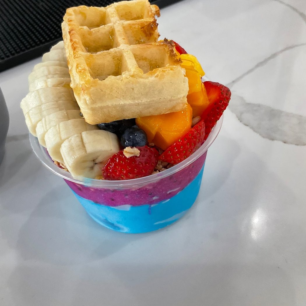 TNT Smoothie & Juice Bar 3
