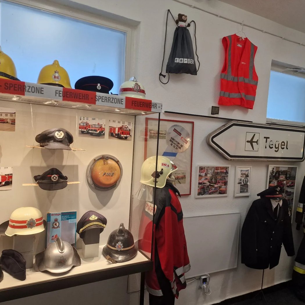 Die Flughafenfeuerwehren von Berlin 1