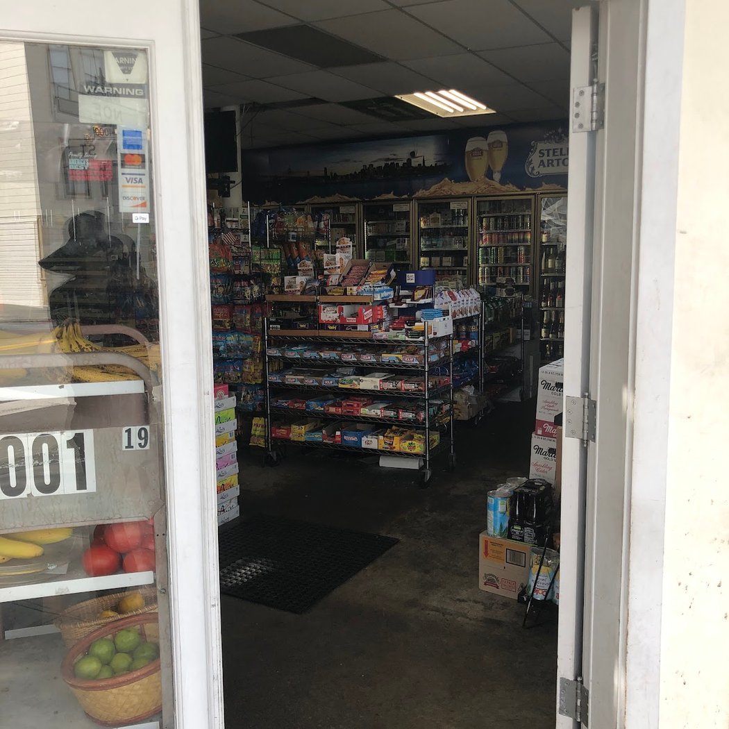 Noe Hill Market 1