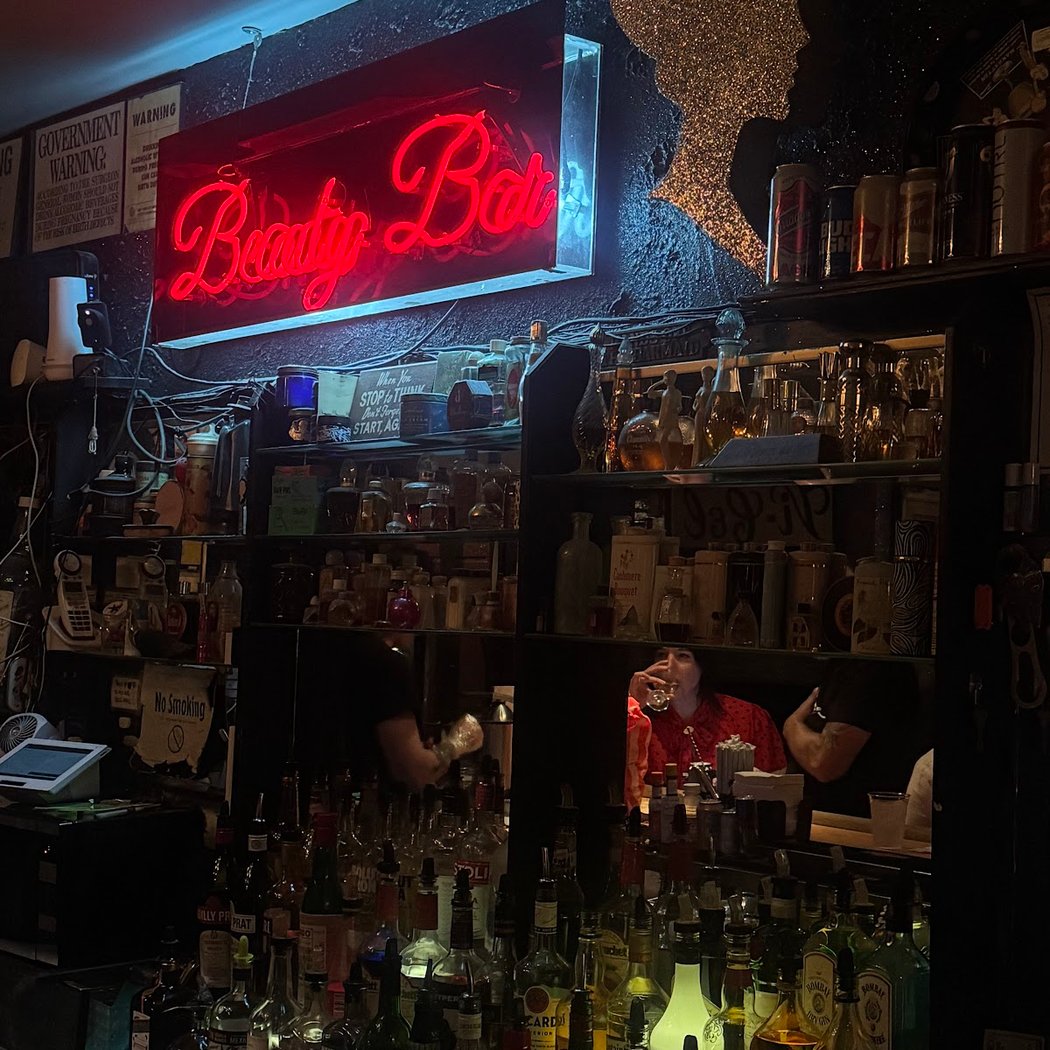 Beauty Bar 3