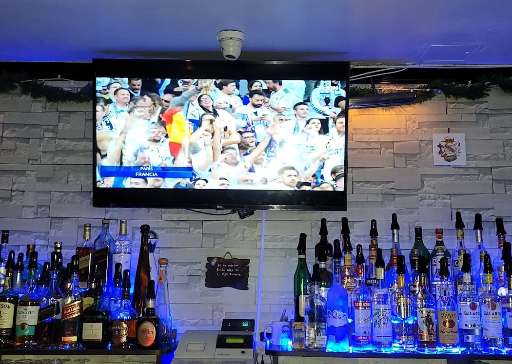 Scorpion Bar 1