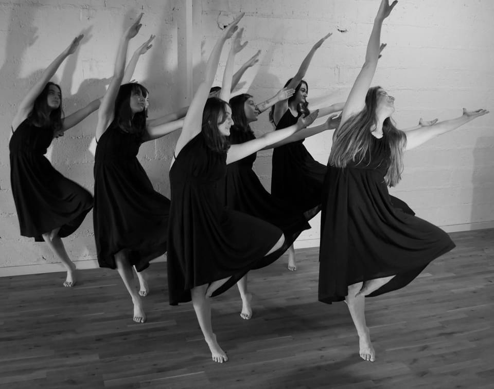 Acad Académie Consacrée Aux Arts De La Danse 1