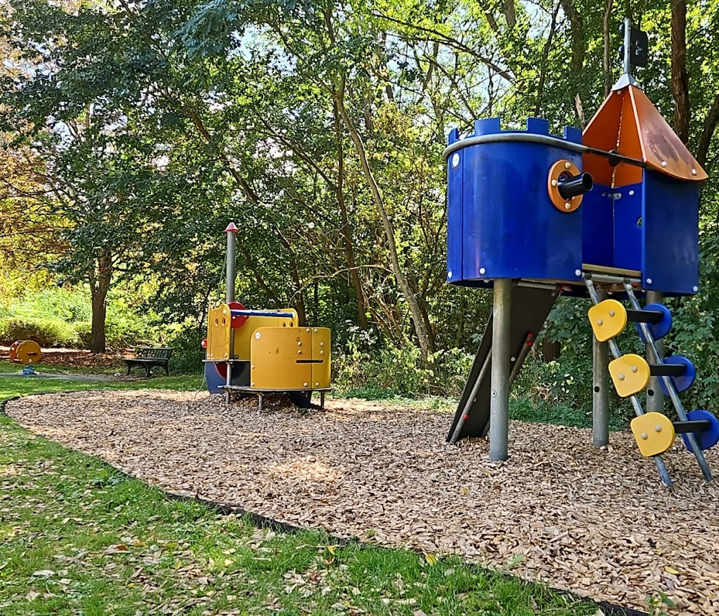 Aire de jeux des Marronniers 1