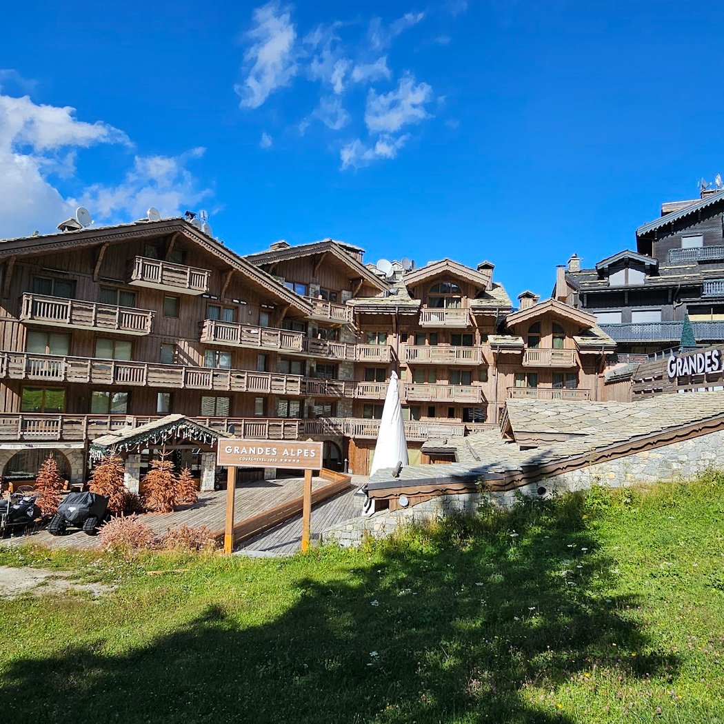 Grandes Alpes Private Hotel & Spa 2