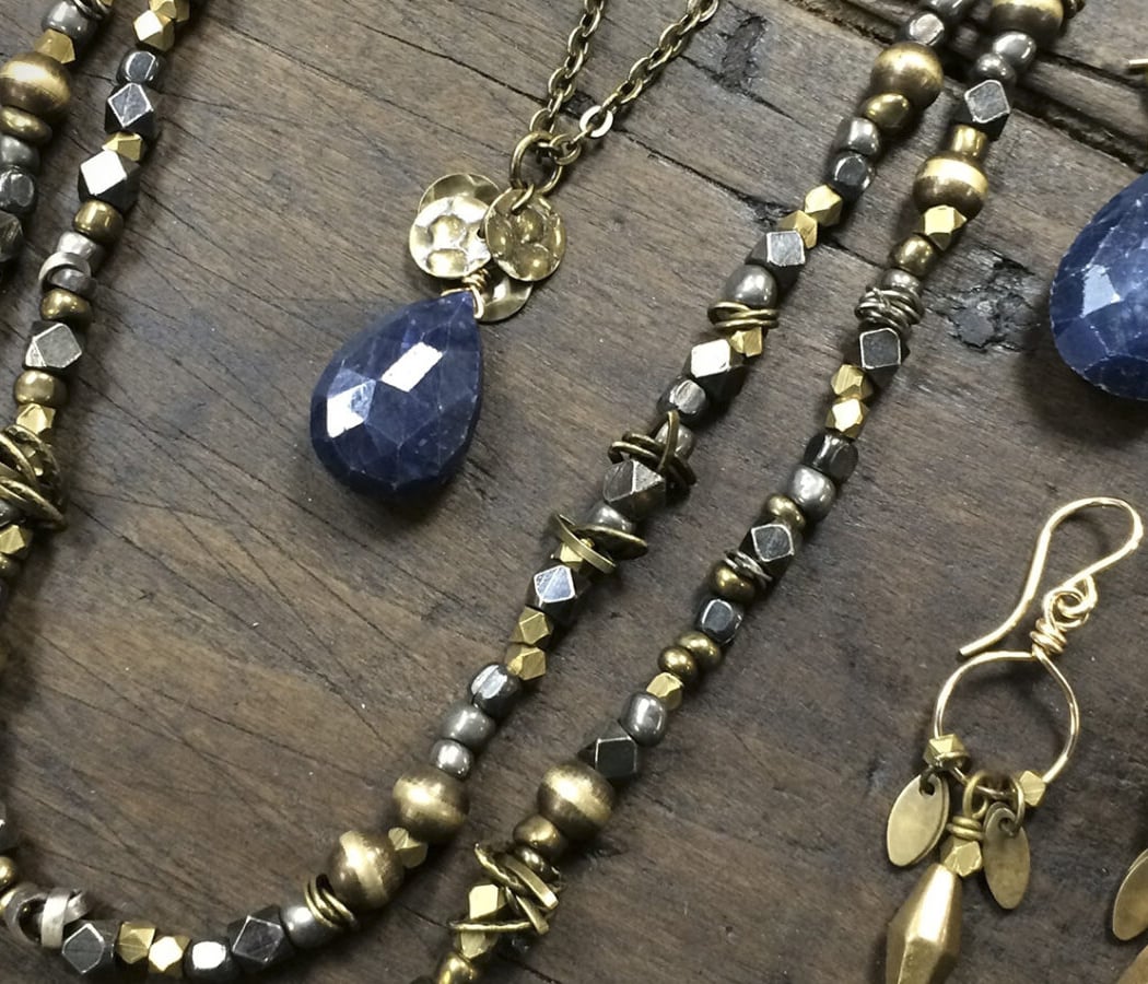 Holiday Sip and Shop at Carmen Q 1