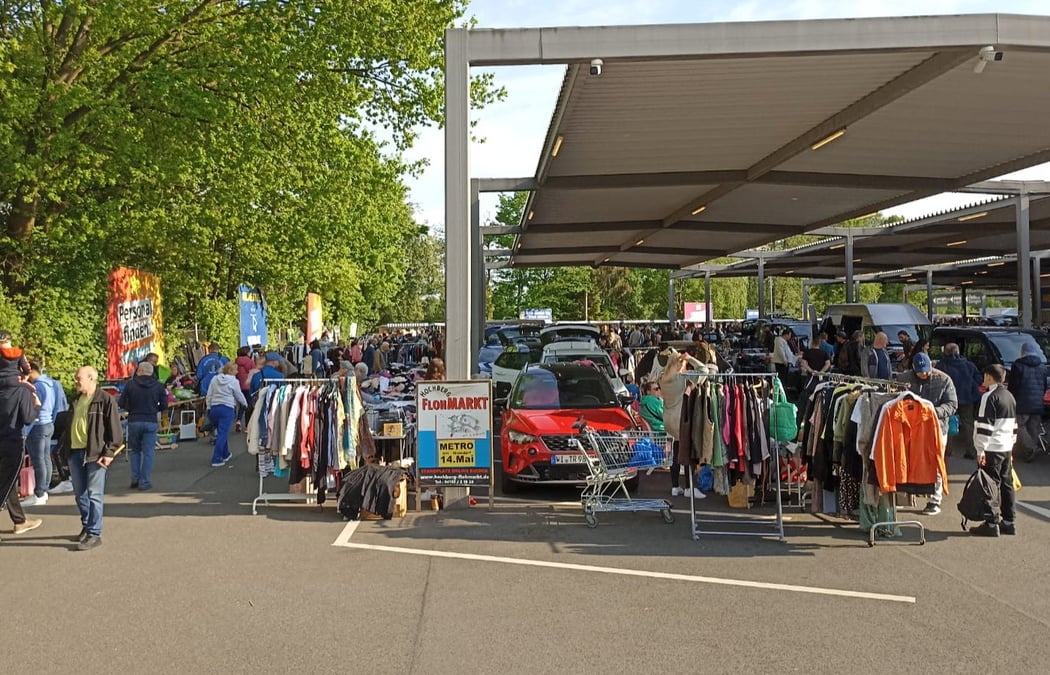 Flohmarkt Metro HH-Niendorf 1