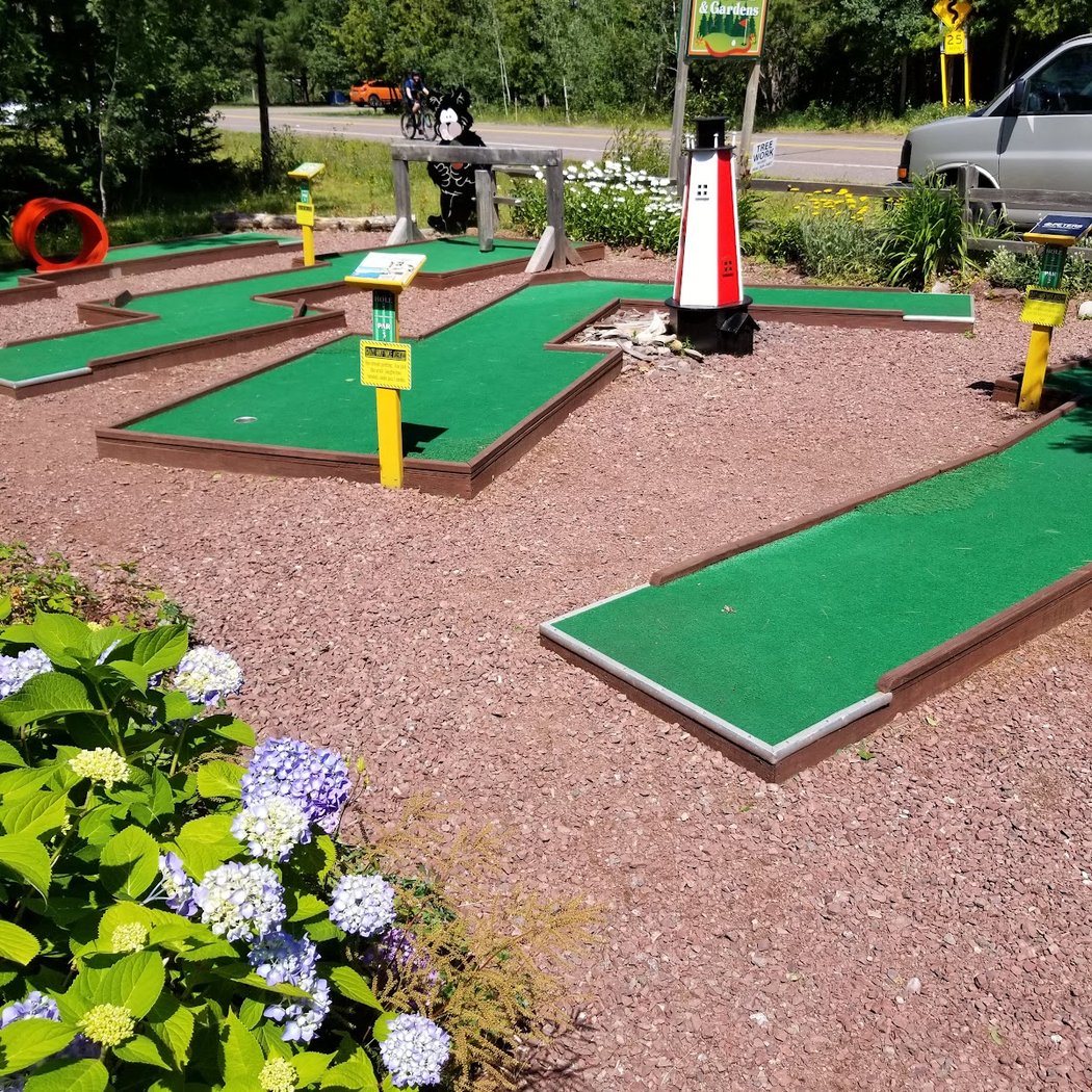Into the Woods Mini Golf & Garden 2