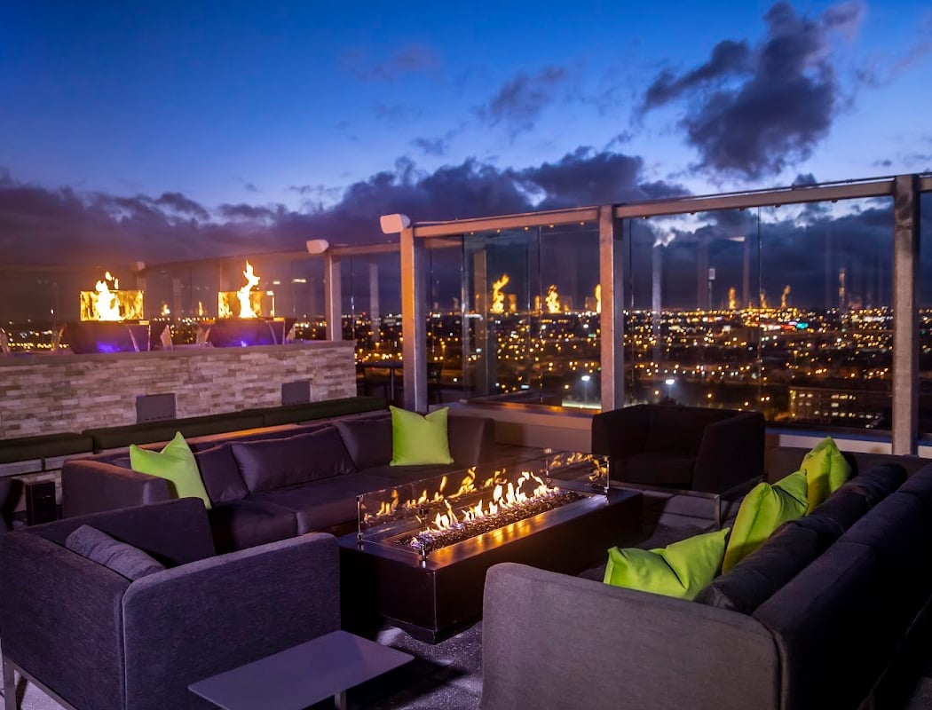 Live Jazz at VU Rooftop 1