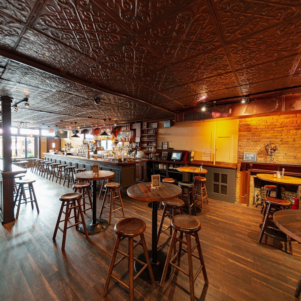 The Globe Bar 2