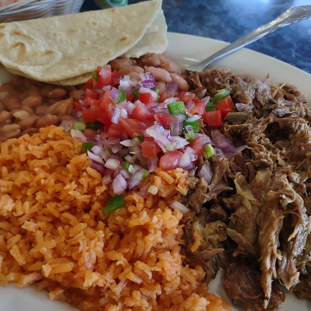EL Chaparro Restaurant 1