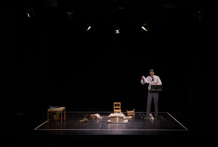 THEATER SATT | ERWACHSEN?! 1