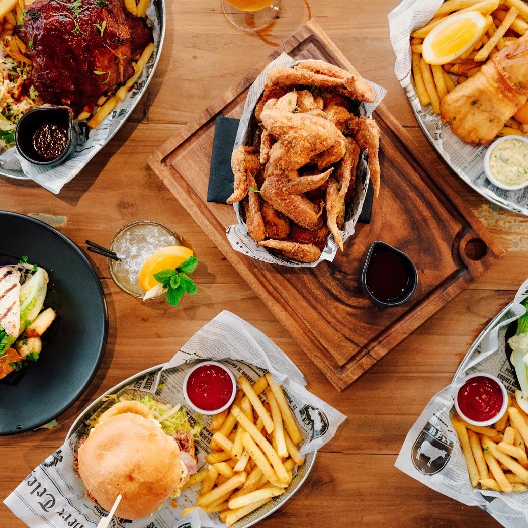 Woodside Bar Dining Functions 1