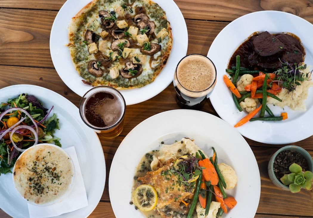 $2 Off all Draft Pints 4